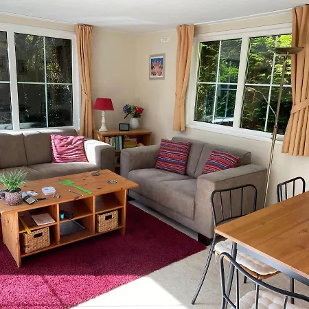 Ruim Privacyvol Met Overdekt Terras 에르멜로