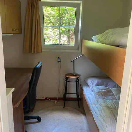 Ruim Privacyvol Met Overdekt Terras